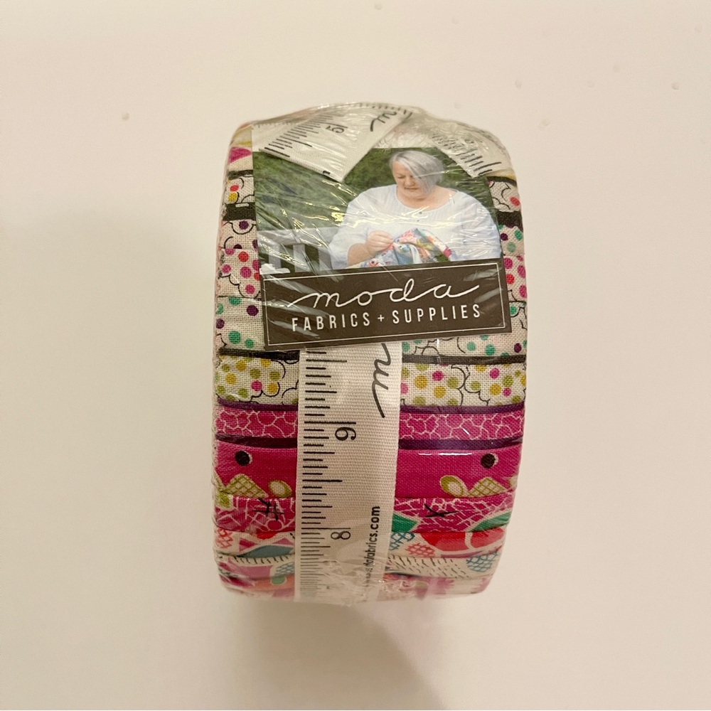 QUILTING FABRIC JELLY ROLL NEW STRIPS PINKS GREENS BLUES BROWNS CRAFTING SEWING